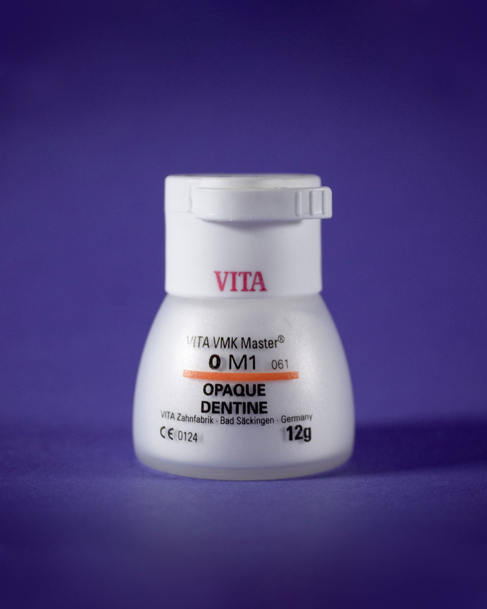 VMK Master | Opaque Dentine