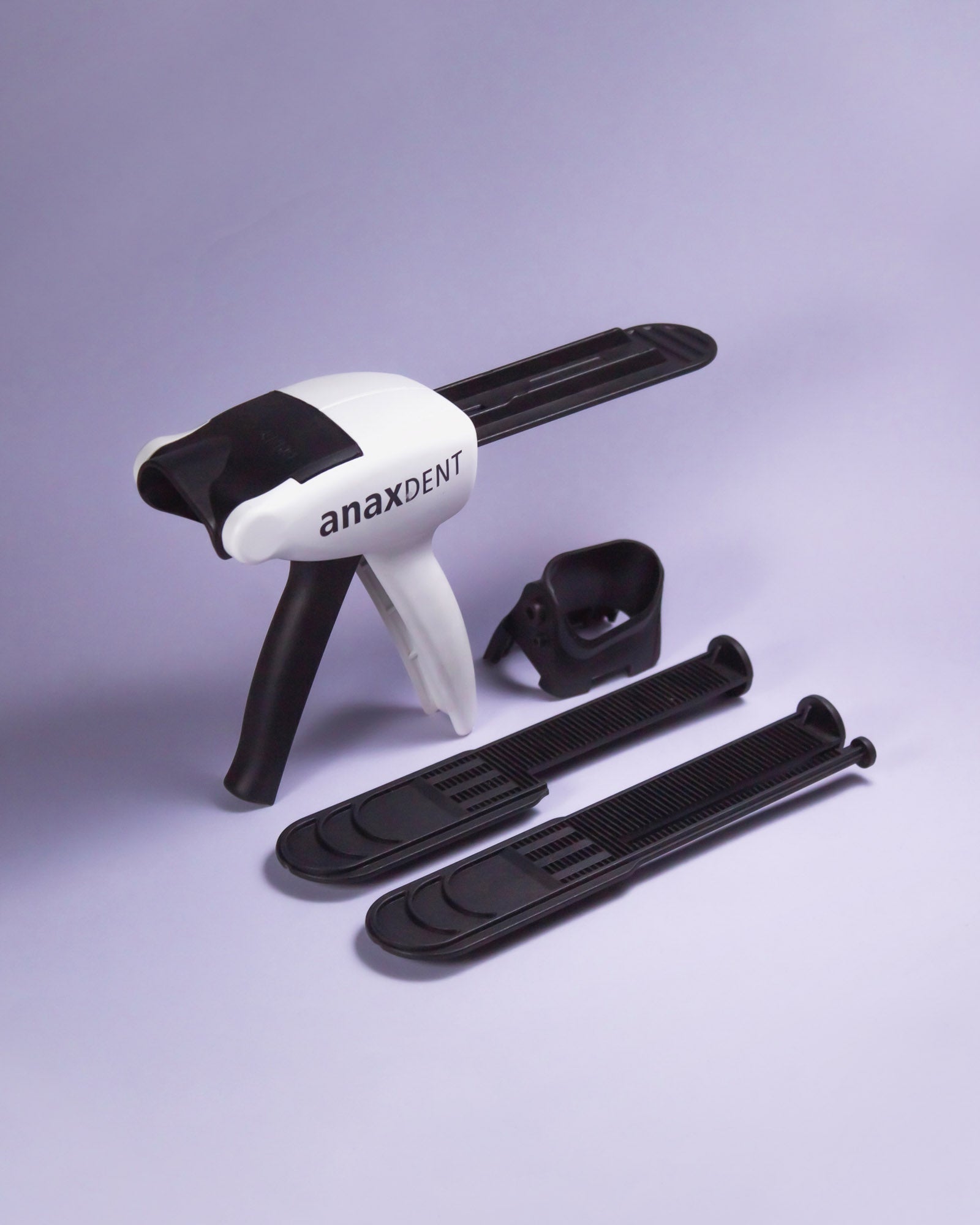 Universal Dispensing Gun