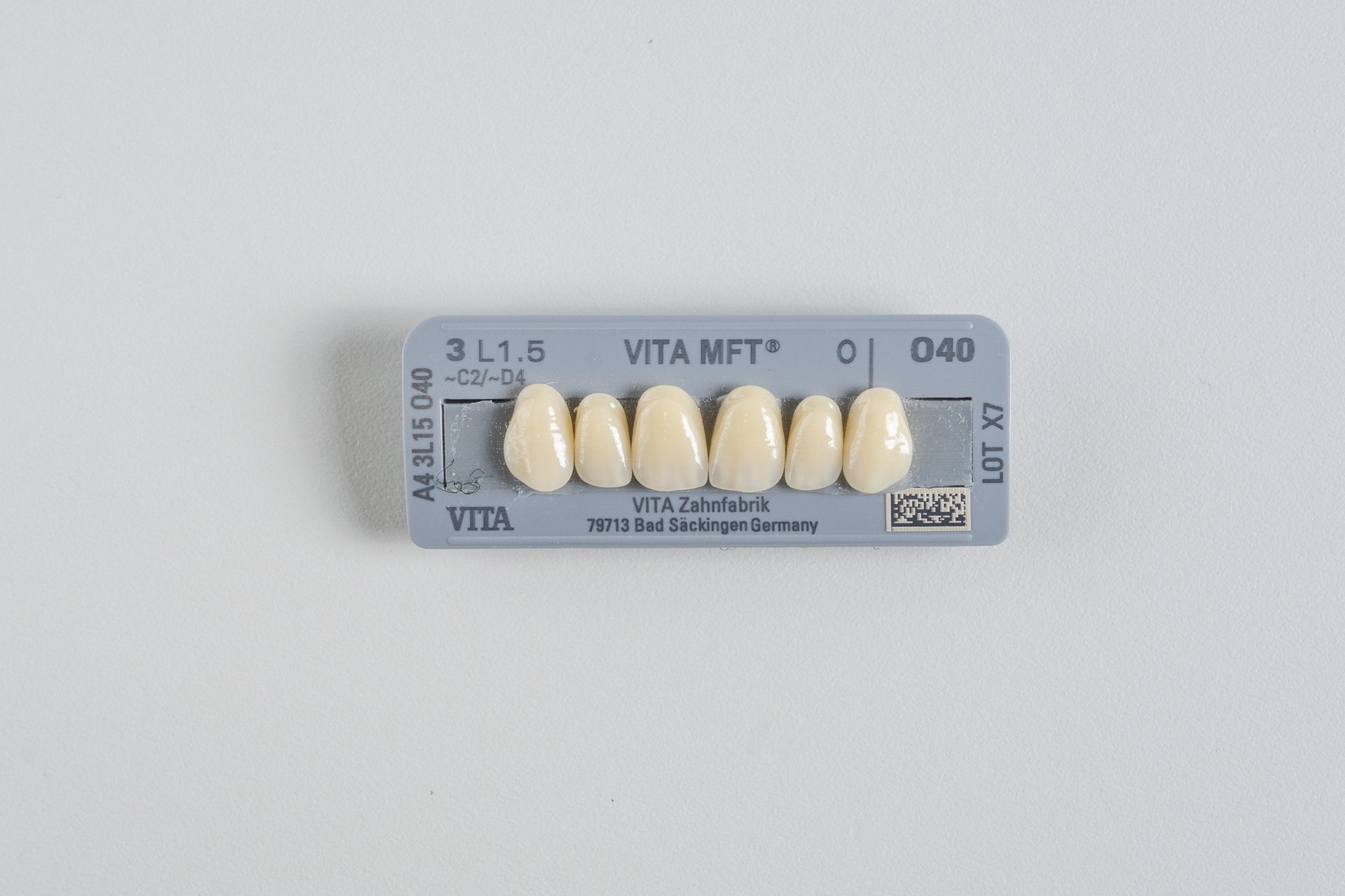 MFT | Anteriores Superiores Ovalados